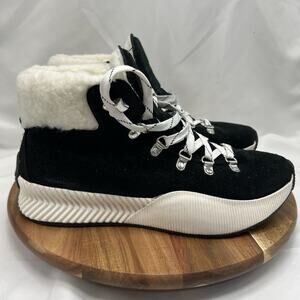 SOREL Out N About III Conquest Waterproof Suede Boots‎ Womens 8.5 Winter Utility